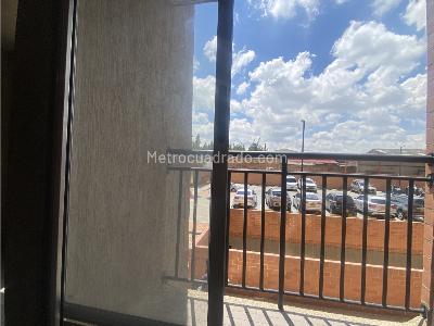 Apartamento de 2 alcobas en venta en El Vergel, Bogotá, 31 m² · foto 8 de 20