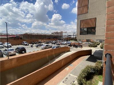 Apartamento de 2 alcobas en venta en El Vergel, Bogotá, 31 m² · foto 9 de 20