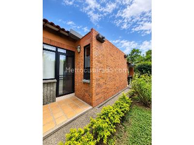 Casa de 3 alcobas en venta en El Tigre, Pereira, 274 m² · foto 12 de 14