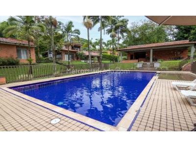 Casa de 3 alcobas en venta en El Tigre, Pereira, 274 m² · foto 14 de 14