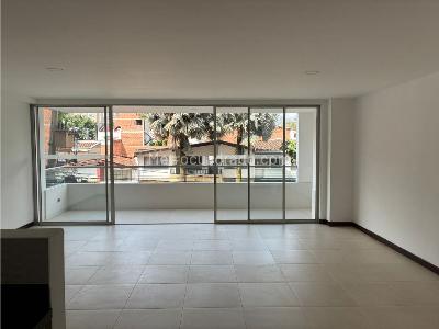 Apartamento en venta en Estadio, Medellín · foto 2 de 20