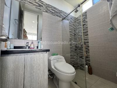 Apartamento de 3 alcobas en venta en Rosa Blanca Girardot, Girardot, 82 m² · foto 8 de 13