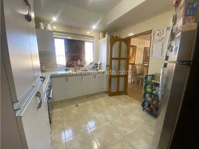 Apartamento de 4 alcobas en venta en Betania, Barranquilla, 217 m² · foto 5 de 20