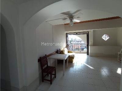 Apartamento en venta en Rodadero, Santa Marta · foto 2 de 13