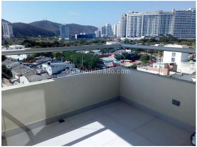 Apartamento en venta en Rodadero, Santa Marta · foto 2 de 18