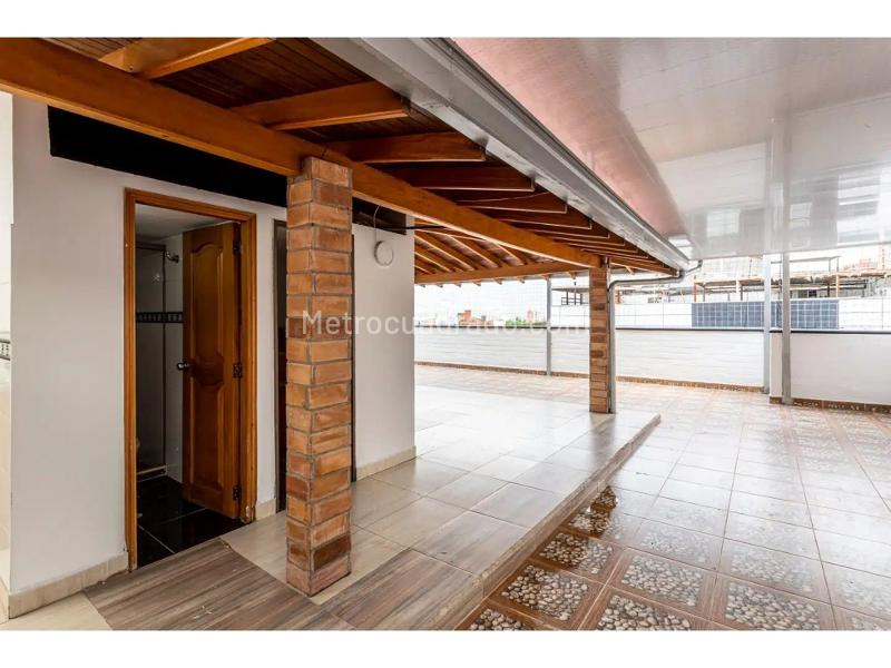 Piso – Medellín - Vista 3