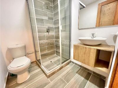 Apartamento de 3 alcobas en venta en Laureles, Medellín, 100 m² · foto 8 de 14