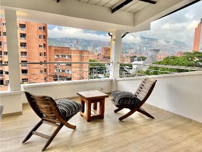 Apartamento de 3 alcobas en venta en Laureles, Medellín, 100 m² · foto 14 de 14