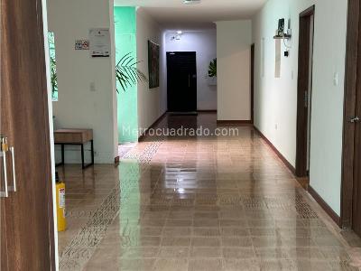 Casa de 5 alcobas en venta en San Joaquin, Medellín, 213 m² · foto 11 de 18