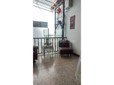 Casa de 5 alcobas en venta en Simon Bolivar, Medellín, 310 m² · foto 10 de 17