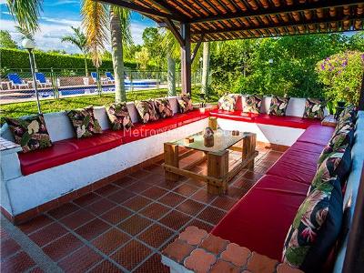 Casa de 5 alcobas en venta en Via Montenegro, Armenia, 709 m² · foto 10 de 20