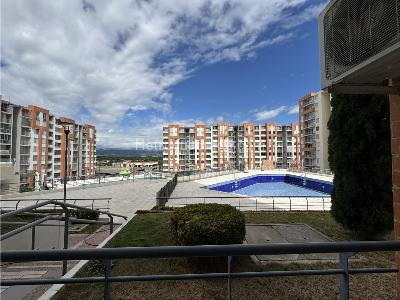 Apartamento de 3 alcobas en venta en Kennedy, Girardot, 58 m² · foto 14 de 15