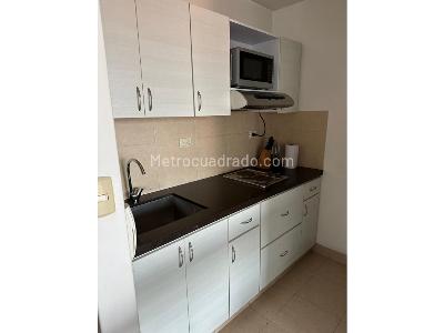 Apartaestudio en venta en El Poblado, Medellín, 40 m² · foto 6 de 12