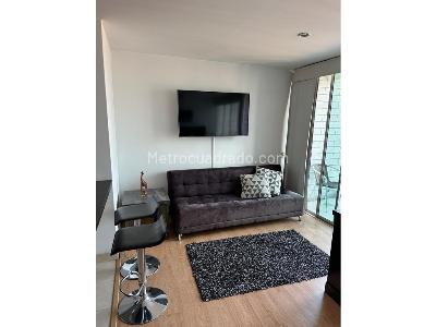 Apartaestudio en venta en El Poblado, Medellín, 40 m² · foto 8 de 12