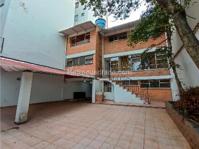 Casa de 5 alcobas en venta en Pardo Rubio, Bogotá, 456 m² · foto 12 de 20