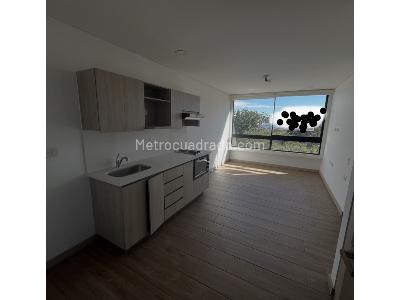 Apartaestudio en venta en Alto Del Escobero, Envigado, 39 m² · foto 8 de 20