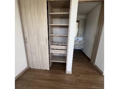 Apartaestudio en venta en Alto Del Escobero, Envigado, 39 m² · foto 13 de 20