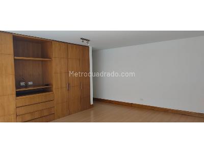 Apartamento en venta en La Carolina, Bogotá · foto 8 de 20