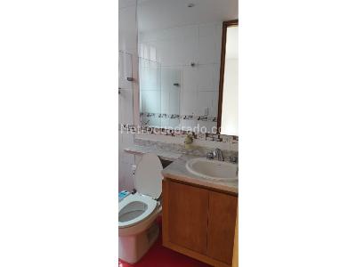 Apartamento en venta en La Carolina, Bogotá · foto 18 de 20