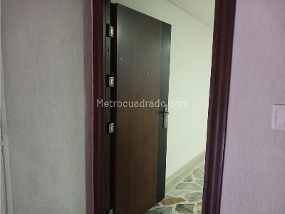 Apartamento de 3 alcobas en venta en Conquistadores, Medellín, 105 m² · foto 6 de 12
