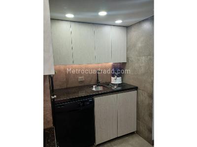 Apartamento de 3 alcobas en venta en Conquistadores, Medellín, 105 m² · foto 9 de 12