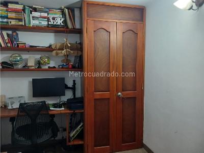Apartamento de 3 alcobas en venta en Conquistadores, Medellín, 105 m² · foto 11 de 12