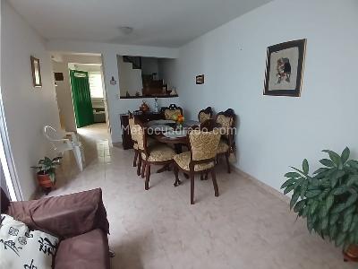 Casa de 3 alcobas en venta en Robledo, Medellín, 75 m² · foto 8 de 20