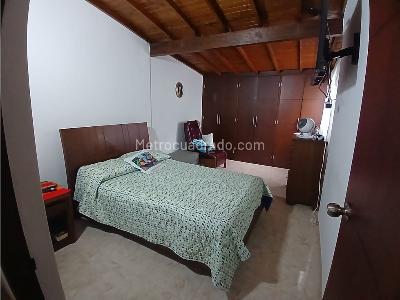 Casa de 3 alcobas en venta en Robledo, Medellín, 75 m² · foto 16 de 20