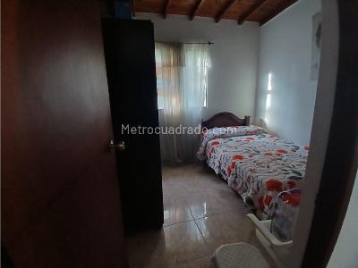 Casa de 3 alcobas en venta en Robledo, Medellín, 75 m² · foto 18 de 20