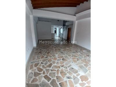 Casa de 4 alcobas en venta en Calasanz, Medellín, 200 m² · foto 4 de 20