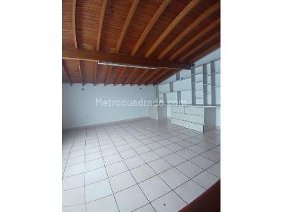 Casa de 4 alcobas en venta en Calasanz, Medellín, 200 m² · foto 19 de 20