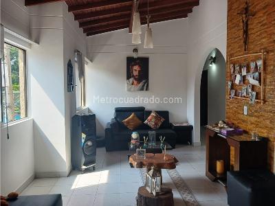 Casa de 5 alcobas en venta en Guayabal, Medellín, 147 m² · foto 4 de 20