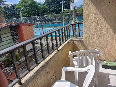 Casa de 5 alcobas en venta en Guayabal, Medellín, 147 m² · foto 19 de 20