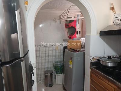 Apartamento en venta en El Poblado, Medellín · foto 3 de 13