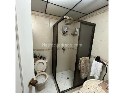 Apartamento de 3 alcobas en venta en Cerro Nutibara, Medellín, 130 m² · foto 5 de 9