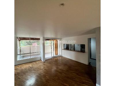 Apartamento de 4 alcobas en venta en El Poblado, Medellín, 101 m² · foto 4 de 19