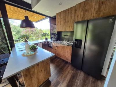 Casa de 2 alcobas en venta en Alto Del Escobero, Envigado · foto 10 de 20