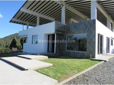 Casa de 2 alcobas en venta en Alto Del Escobero, Envigado, 450 m² · foto 5 de 20