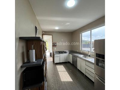 Casa de 2 alcobas en venta en Alto Del Escobero, Envigado, 450 m² · foto 17 de 20