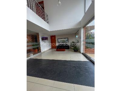 Apartamento en venta en Portales Del Norte, Bogotá · foto 2 de 20