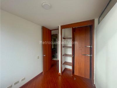 Apartamento en venta en Portales Del Norte, Bogotá · foto 17 de 20