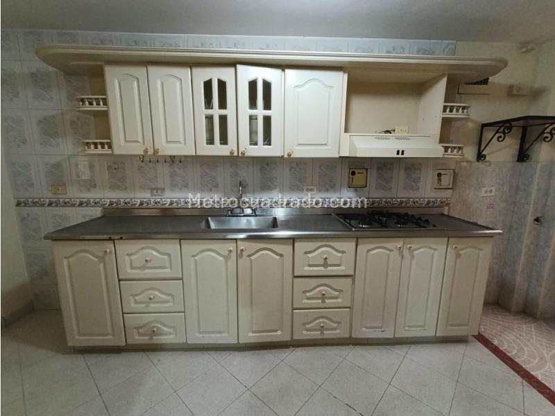 Casa en Venta, Cabañas, Bello - Więcej