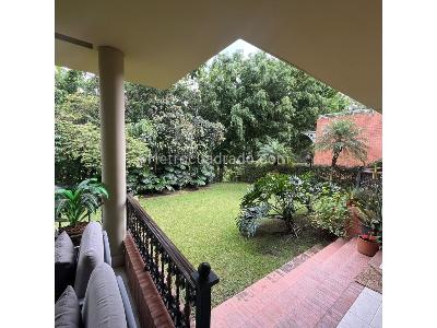 Casa de 4 alcobas en venta en El Tesoro, Medellín, 409 m² · foto 6 de 20