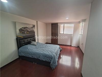 Apartamento de 4 alcobas en venta en Los Rosales, Bogotá, 235 m² · foto 9 de 20