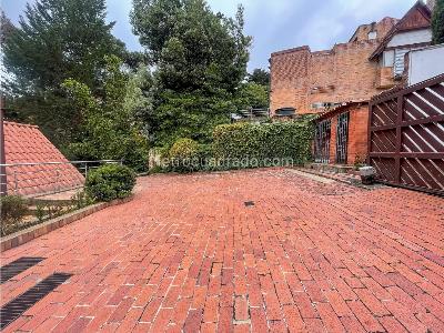 Casa de 4 alcobas en venta en Villa De Aranjuez, Bogotá, 917 m² · foto 7 de 20