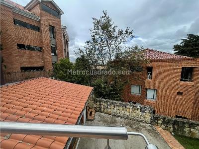 Casa de 4 alcobas en venta en Villa De Aranjuez, Bogotá, 917 m² · foto 14 de 20