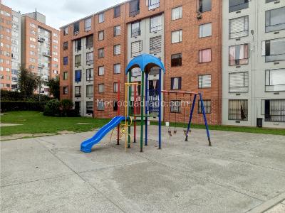 Apartamento en venta en Tierra Buena, Bogotá · foto 2 de 14
