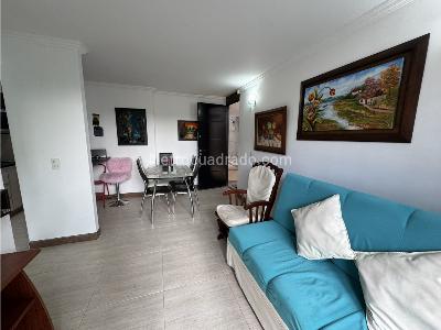 Apartamento de 3 alcobas en venta en Kennedy, Girardot, 58 m² · foto 2 de 14