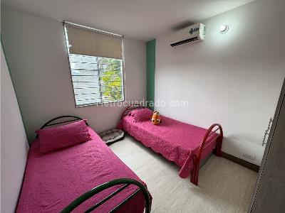 Apartamento de 3 alcobas en venta en Kennedy, Girardot, 58 m² · foto 6 de 14