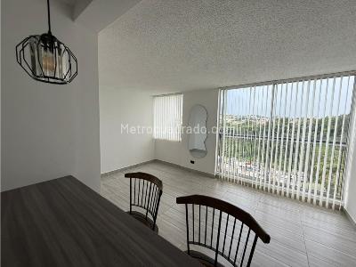 Apartamento de 2 alcobas en venta en Poblado I, Pereira, 45 m² · foto 4 de 20